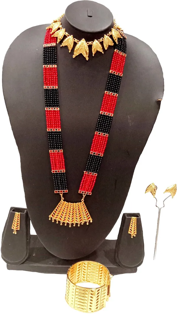 Assamese_Traditional_Gold_Plated_Red_Black_Colour_Combo_Jewellery_Set_For_Women